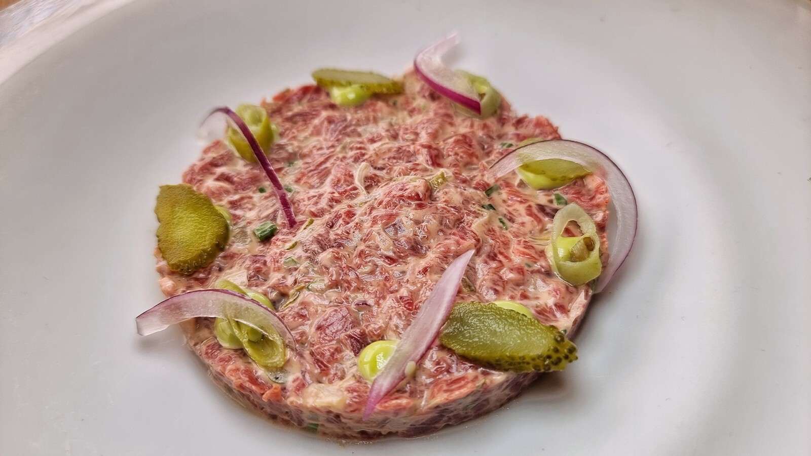 El steak tartar. Foto: Salva Moreno