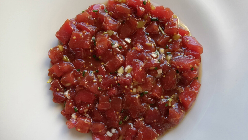 El tartar de atún de Variopinto. Foto: Salva Moreno