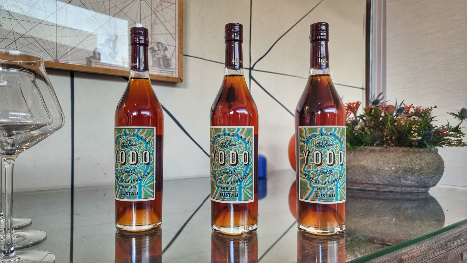 Botellas de Yodo, el Palo Cortado de Lustau para Ángel León. Foto: Salva Moreno