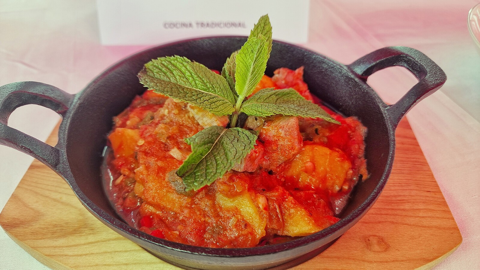 El guiso almadrabero de Cádiz 2011. Foto: Salva Moreno