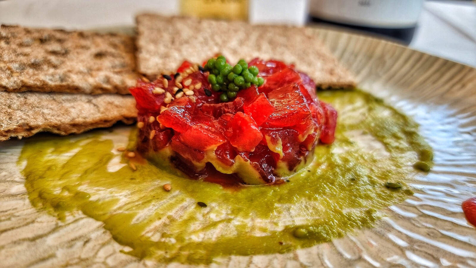 El tartar de atún. Foto: Salva Moreno