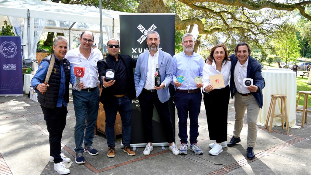 Representantes de las empresas que forman Xuntos Sabor Galicia. Foto: Cedida