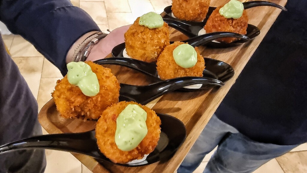 El bolo de Paco Medina y Miguel Castillo. Foto: Salva Moreno