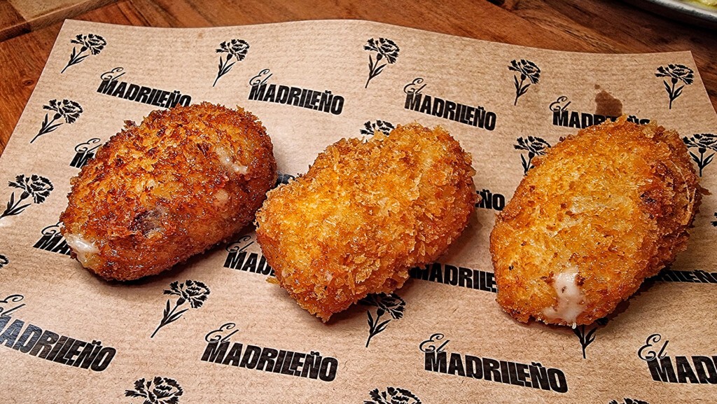 Las croquetas de jamón de El Madrileño. Foto: Salva Moreno