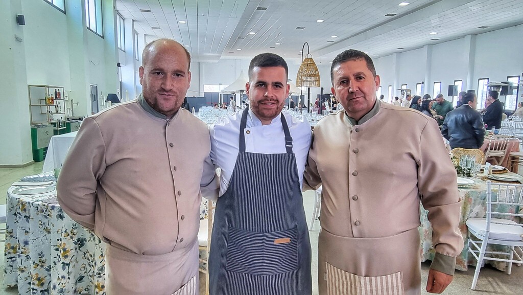 De izquierda a derecha, Chema Jiménez, Manu Conde y Rafael Becerra. Foto: Salva Moreno