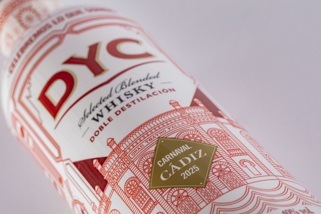 Detalle de la botella. Foto: Miguel Gómez