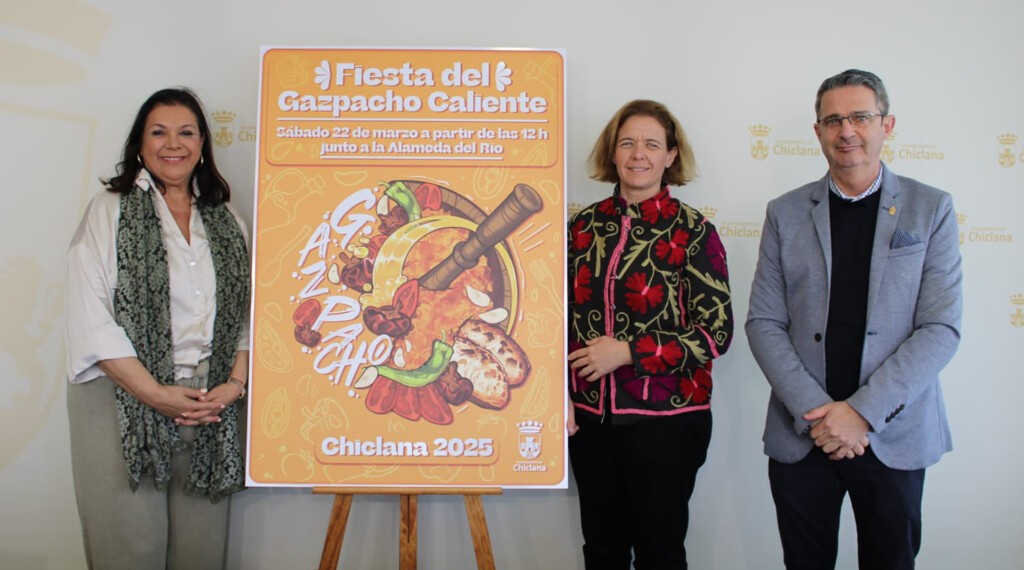 Mila Bulpe, Manuela Pérez y Juan Manuel Escobar. Foto: Ayto Chiclana