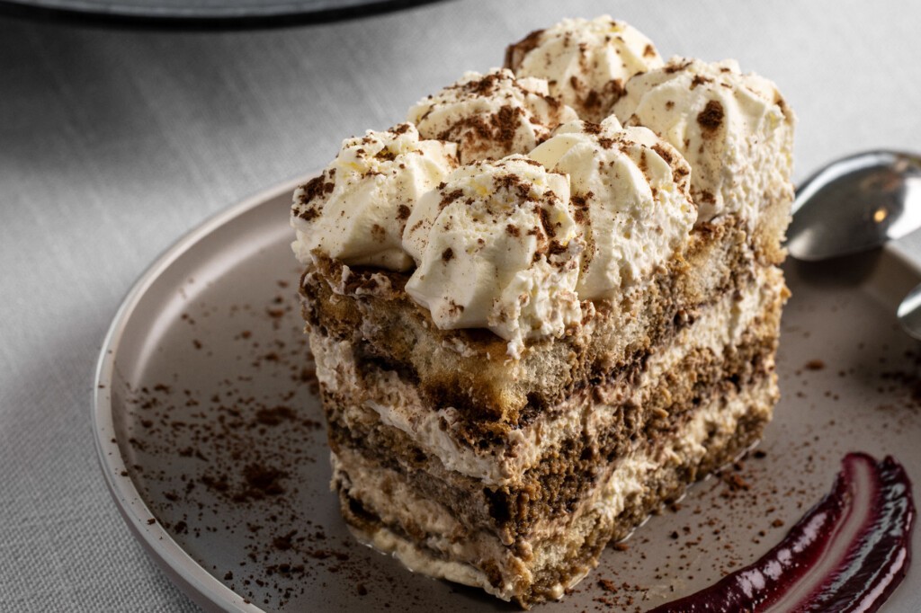 El tiramisú, postre de Itálica. Foto: Matteo Lippera. 