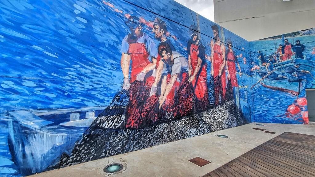 Mural de Adrián Torres en La Chanca. Foto: Salva Moreno