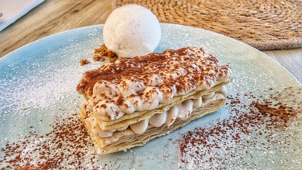 La milhojas de tiramisú. Foto: Salva Moreno