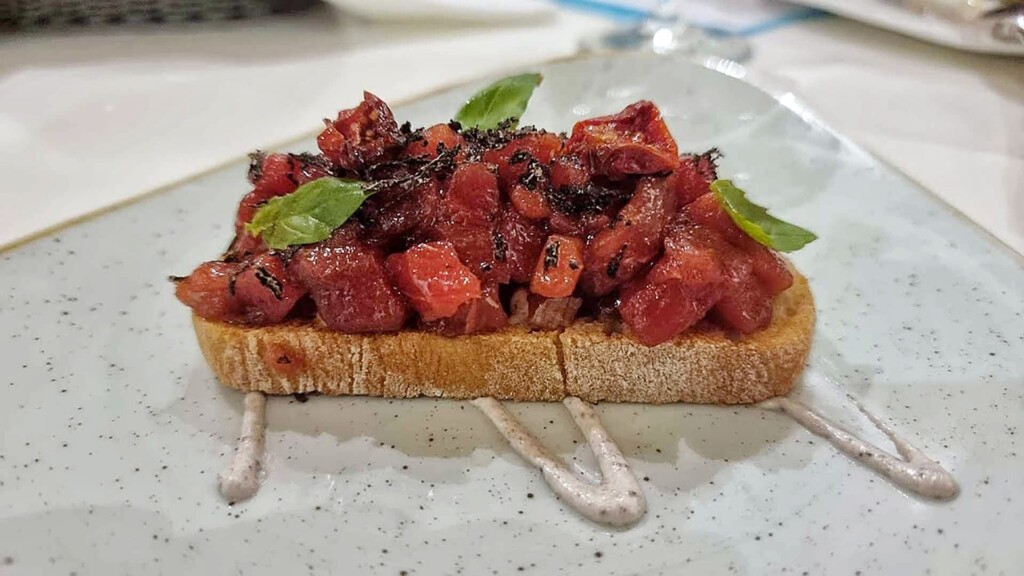La de El Campero es una de las tostas de atún más famosas de la provincia. Foto: Salva Moreno