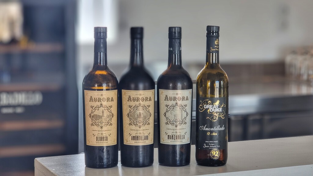 Música de primera, amontillado y Vejer. ¿Quién da más? 7 Los vinos que se cataron en La Judería. Foto: Salva Moreno