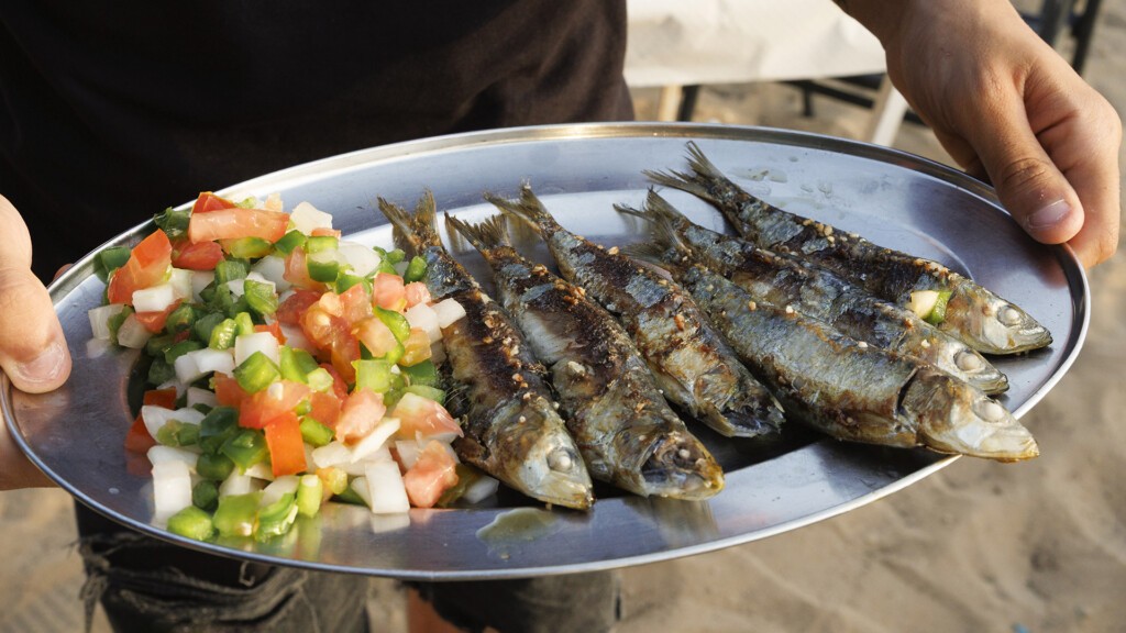 Sardinas de El Bartolo, uno de los nuevos Soletes. Foto: Juan Carlos Toro