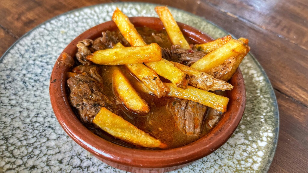 Uno de los platos de carne de Antonio Losada. Foto: Salva Moreno