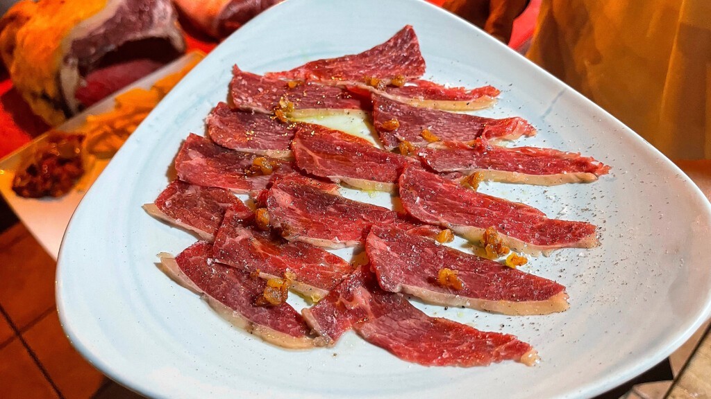 Carpaccio de retinta. Foto: Salva Moreno