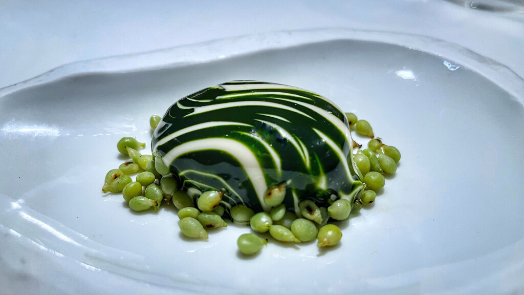 Merluza a la bilbaína. Foto: Salva Moreno