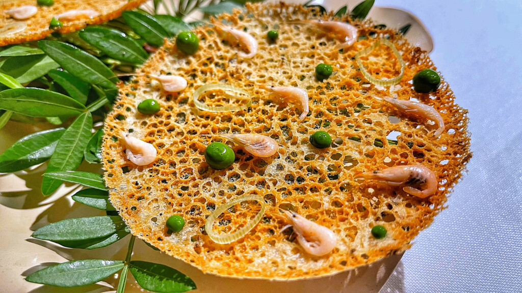 Tortilla de camarones. Foto: Salva Moreno