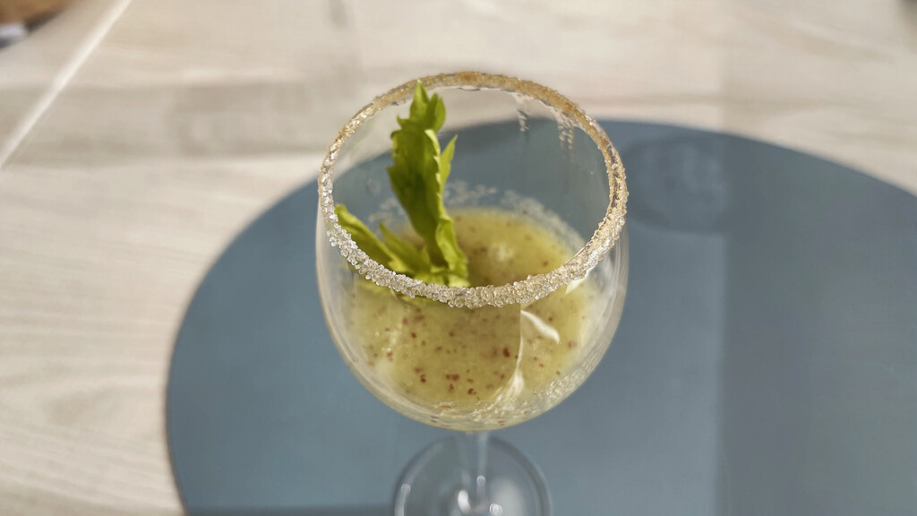 El sorbete de apio presentado en Santorino. Foto: Salva Moreno