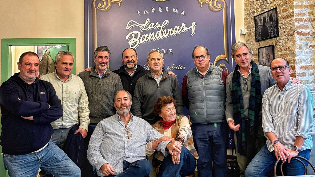 Los asistentes a la presentación del menú. Foto: Cedida