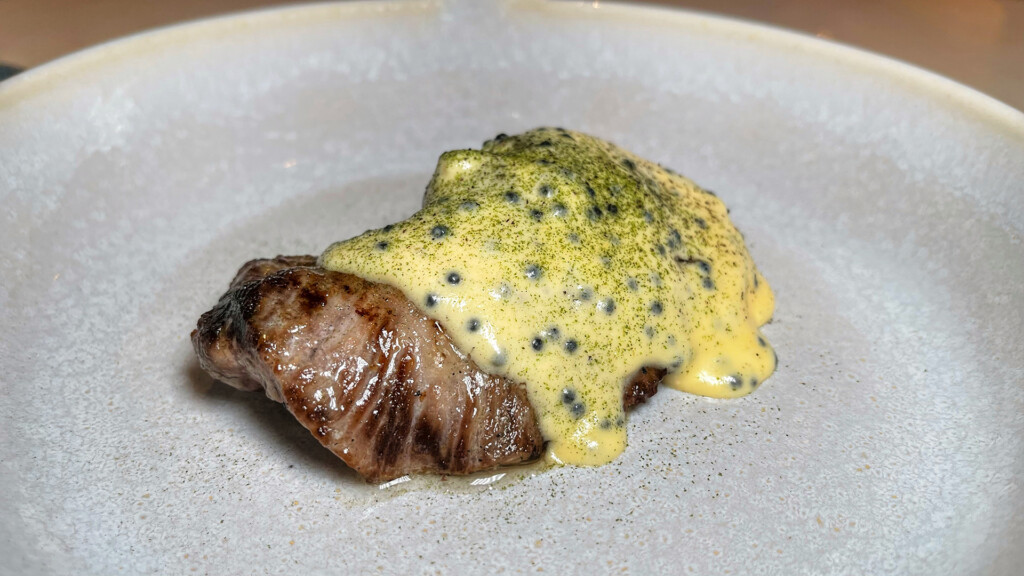 Facera de atún rojo y holandesa. Foto: Salva Moreno