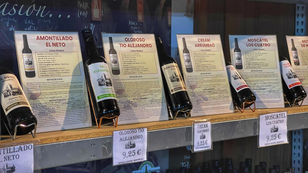Algunos de los vinos de Manuel Aragón. Foto: Salva Moreno