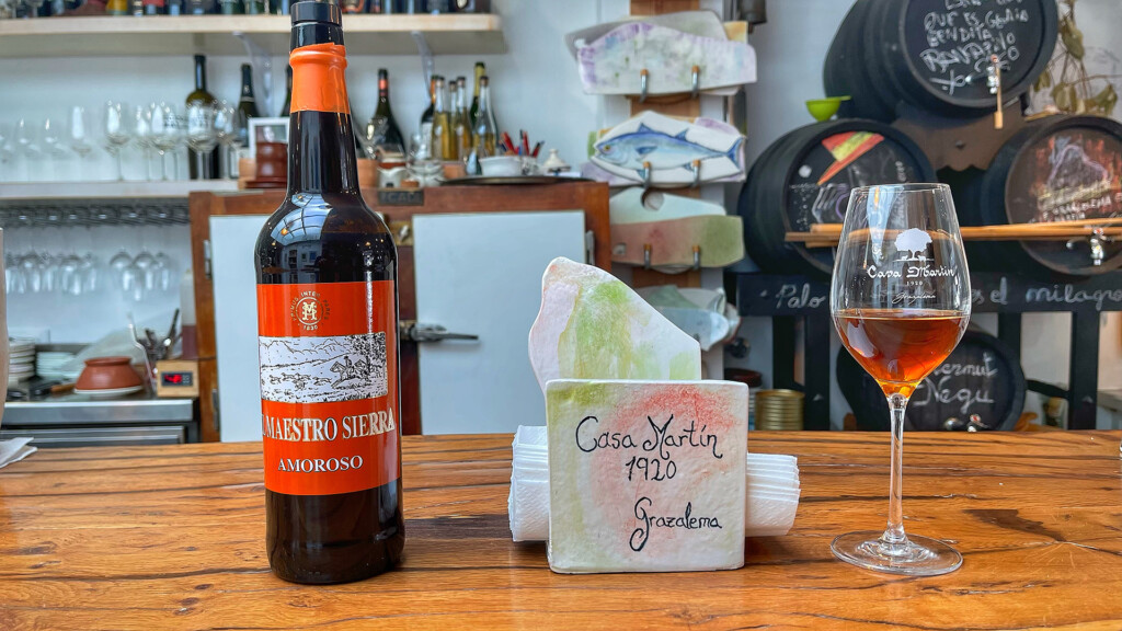 El vino es una de las señas de identidad del bar. Foto: Salva Moreno