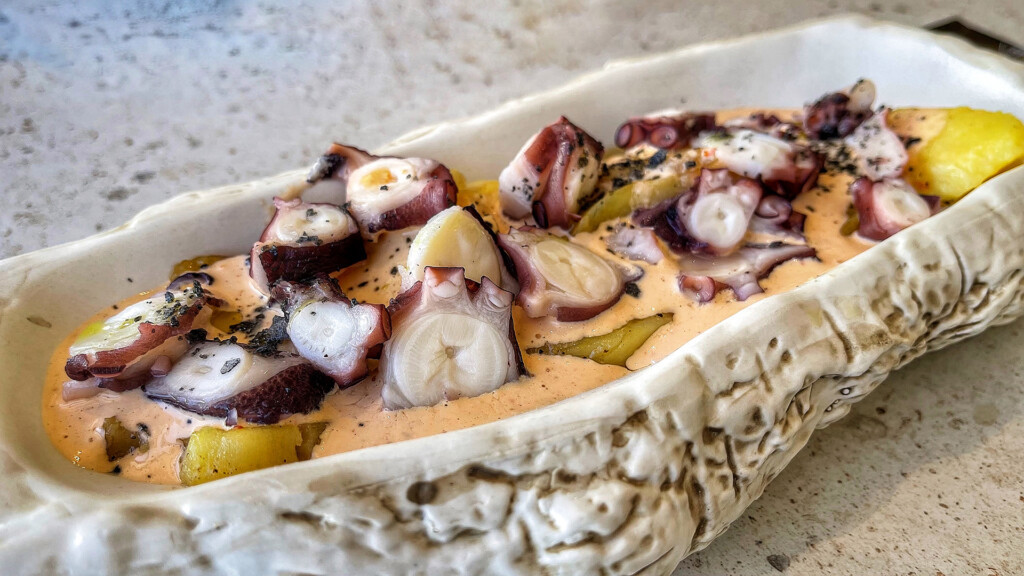 El plato de pulpo. Foto: Salva Moreno