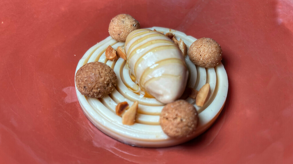 Alfajor, uno de los postres. Foto: Salva Moreno