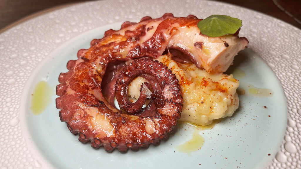 Pulpo de La Caleta. Foto: Salva Moreno