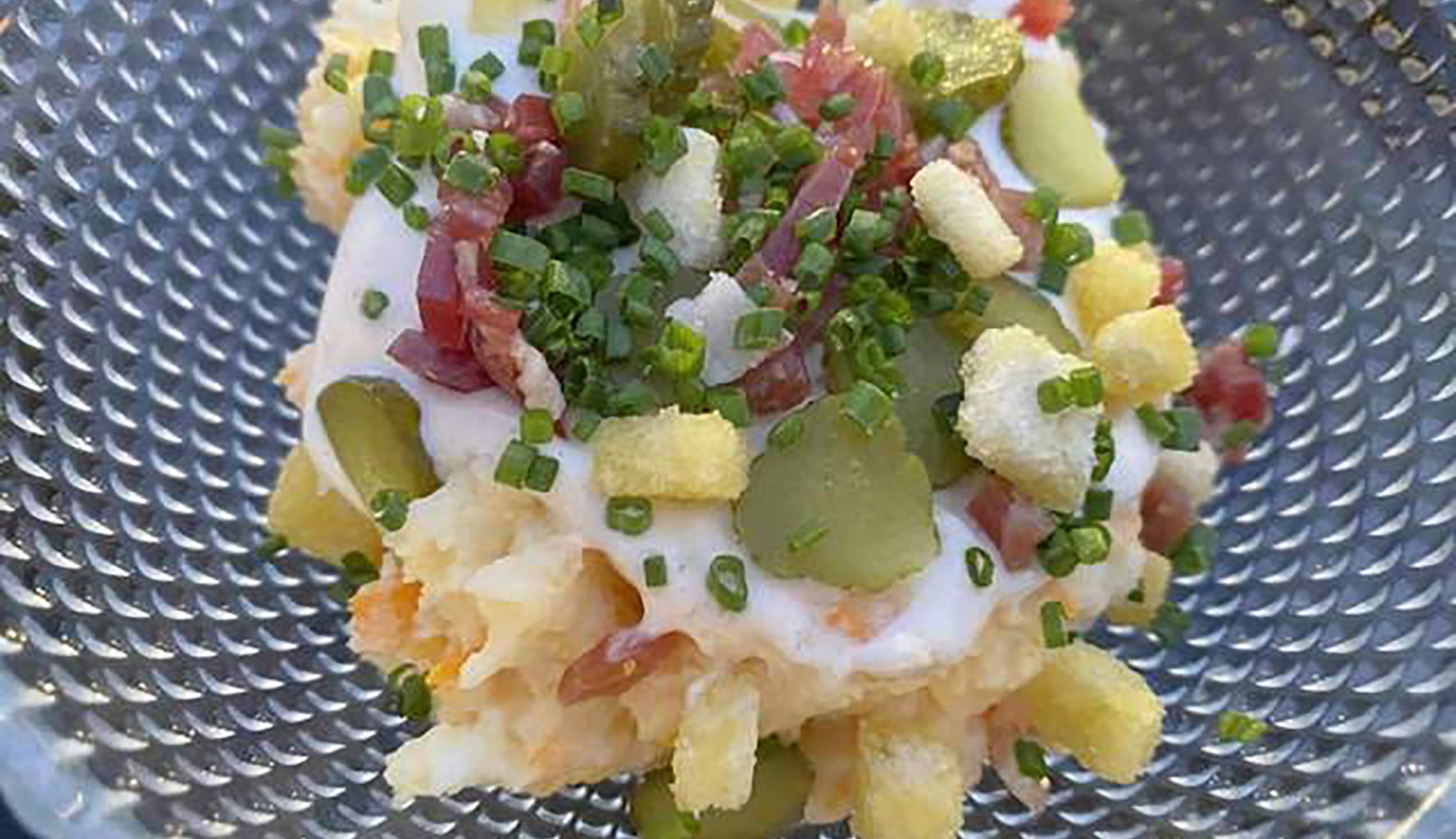 Día de la Tapa: 12 lugares para ir abriendo boca en la provincia de Cádiz 13 La ensaladilla de Altorterete, en Alcalá del Valle. Foto: Manuel Ruiz Torres